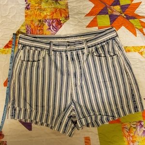 AE Denim Striped Mom Short